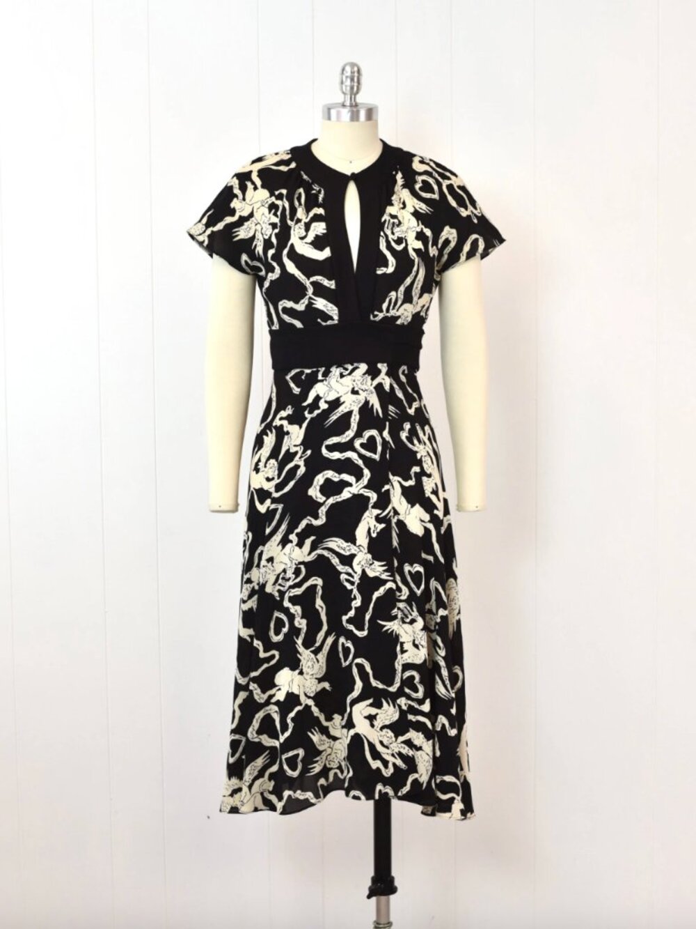 Diane Von Furstenberg Cherub Fight For Love Novelty Print Silk Wrap Dress